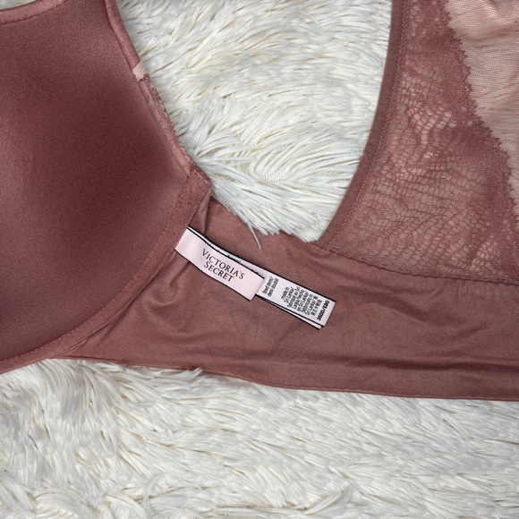 Victoria’s Secret front close bra 36DD - Picture 11 of 16